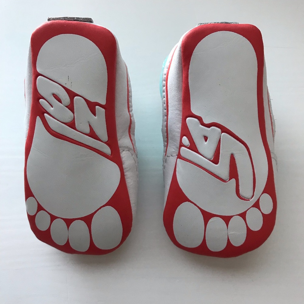 Vans shoes - Picture 2 of 3